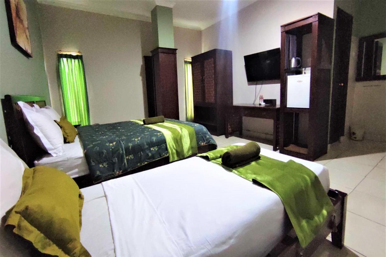 Klungkung Tower Hotel エクステリア 写真