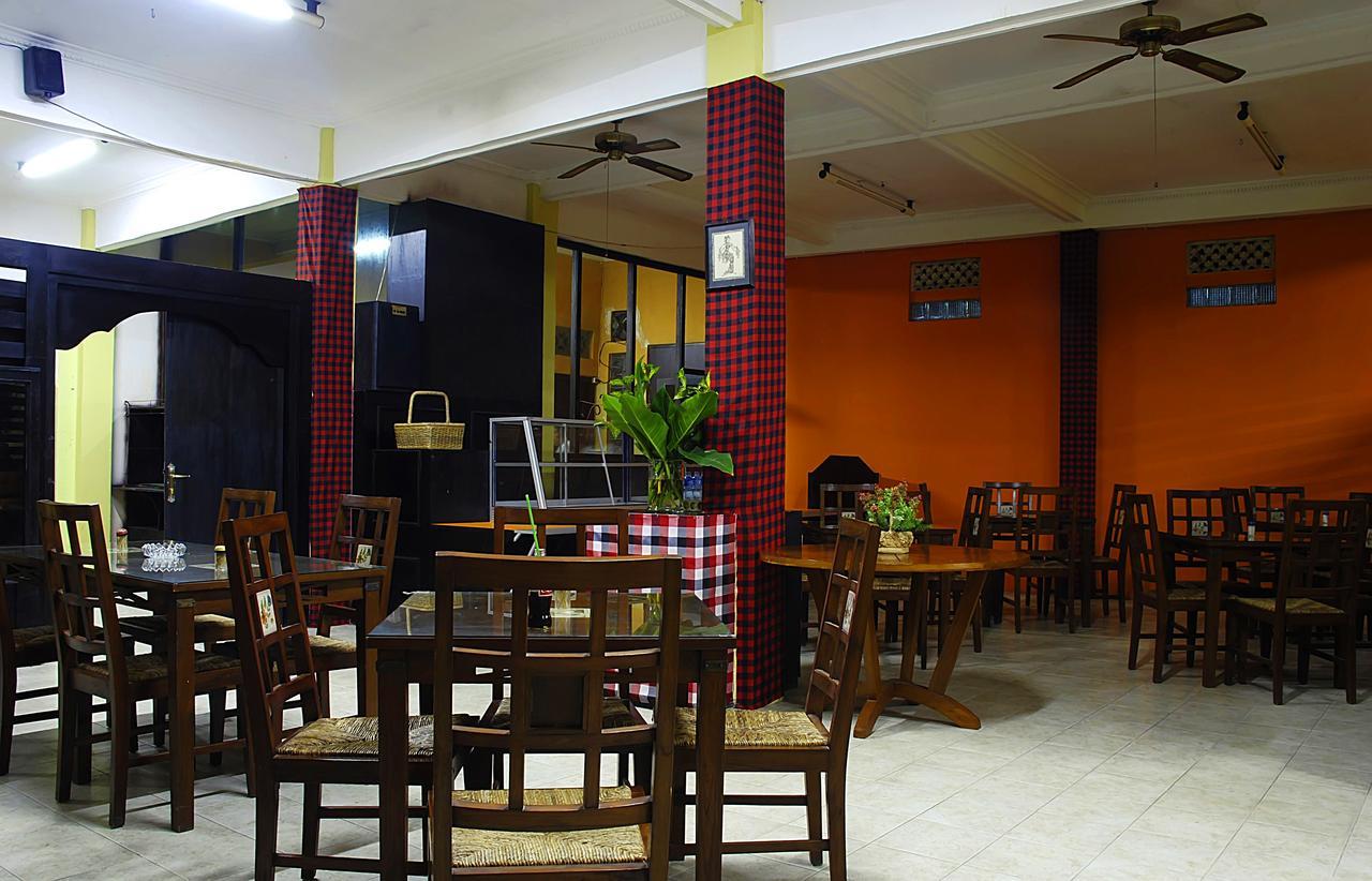 Klungkung Tower Hotel エクステリア 写真